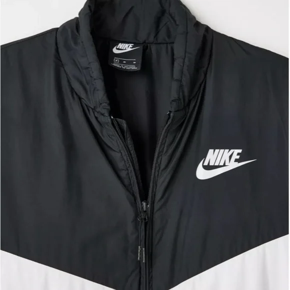 Nike Stand Collar Stay Warm Bomber Puffer Jacket Coat Black And White Size Small - Picture 3 of 9